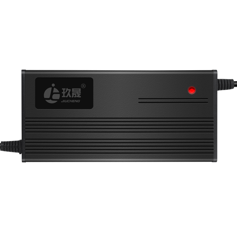 喜德盛电动车锂电池充电器完全指南 48V2A输出54.6V2.0A DC头智能充电器使用与维护